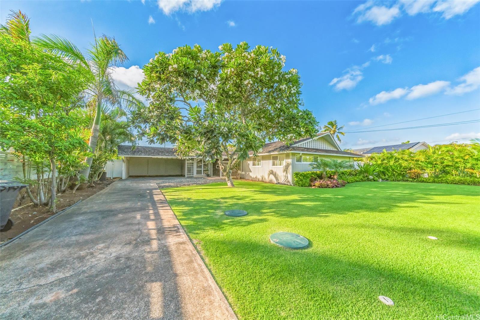 733 Nunu Street Kailua, HI 96734