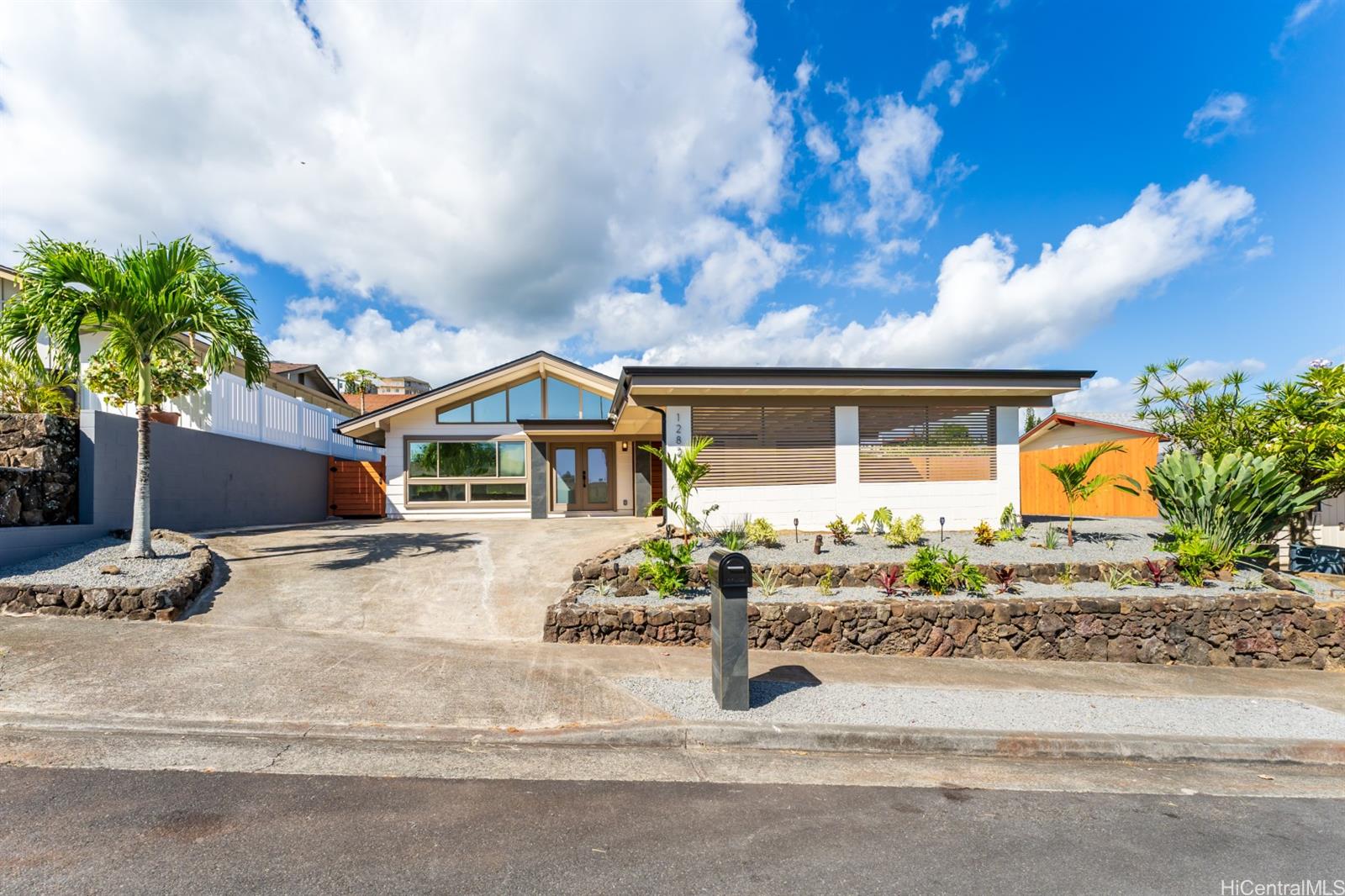 1282 Onioni Street Kailua, HI 96734