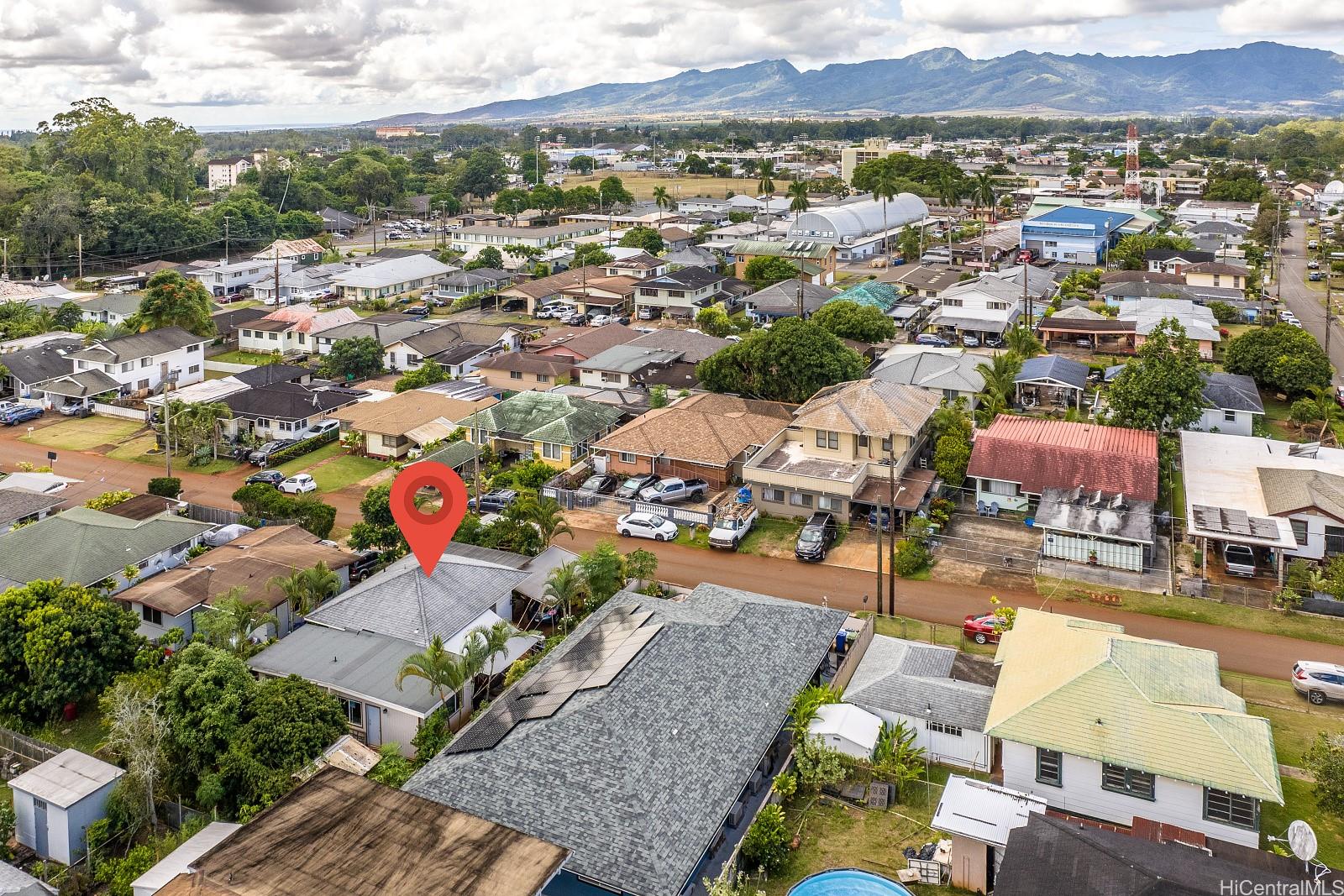 256 Thomas Street Wahiawa, HI 96786