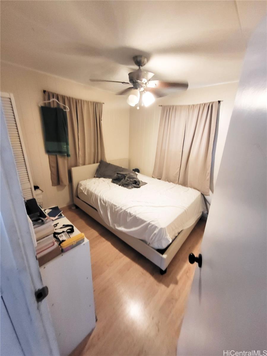 1139 PAPAKU Place Honolulu, HI 96814