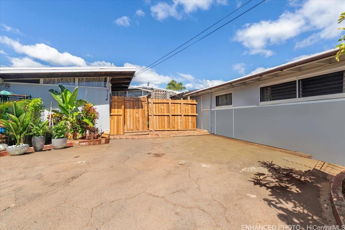 91-644 Pohakupuna Road Ewa Beach, HI 96706