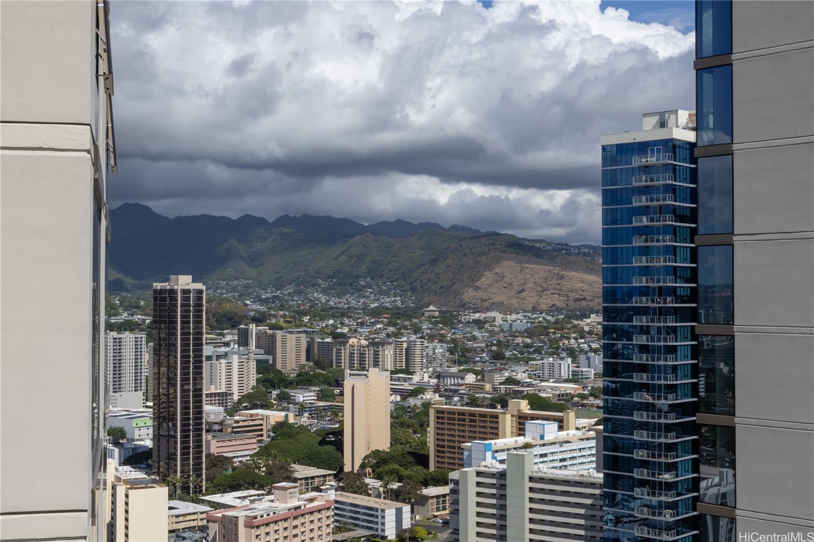 1388 Kapiolani Boulevard #3507, Honolulu, HI 96815