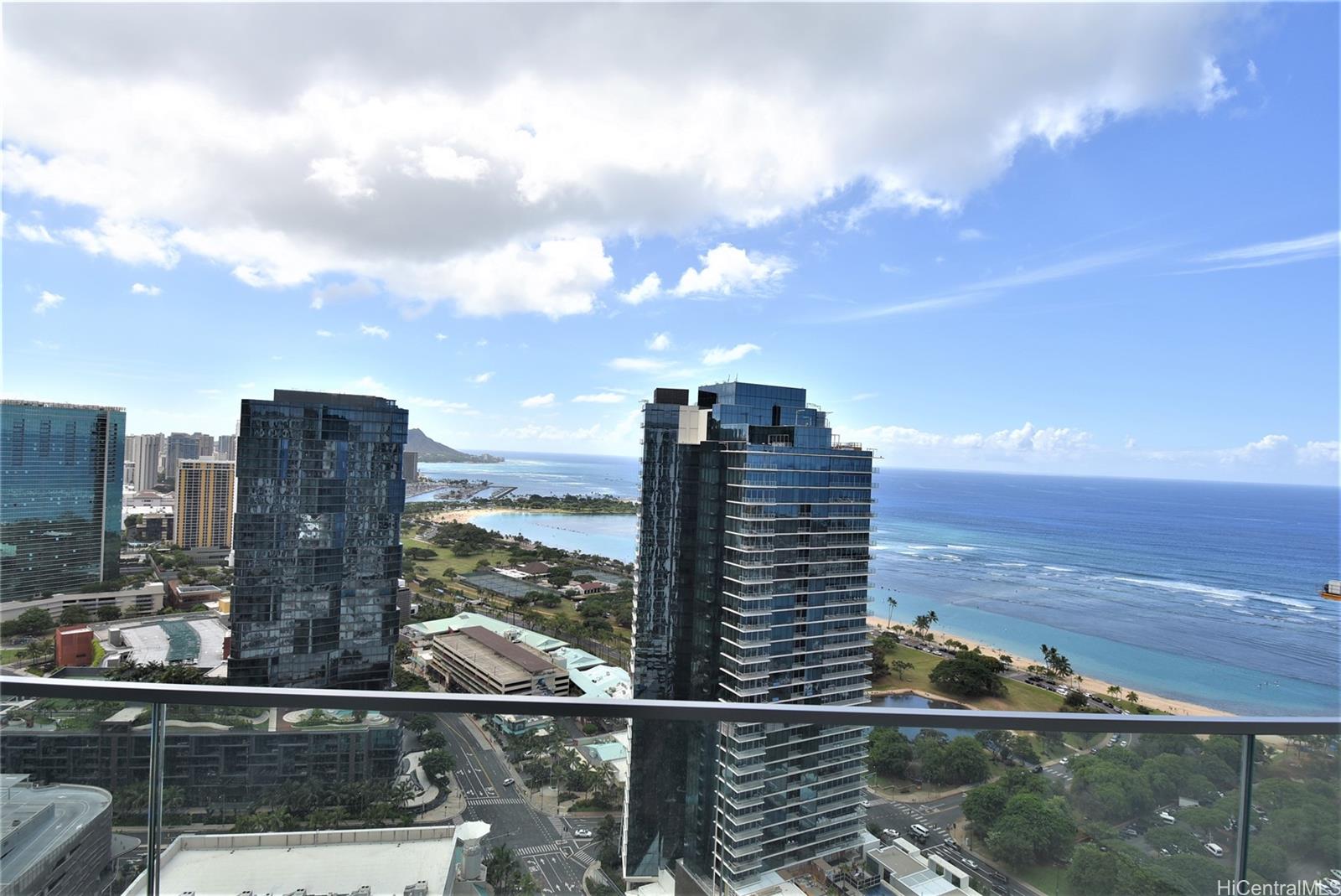 1000 Auahi Street #3808, Honolulu, HI 96814