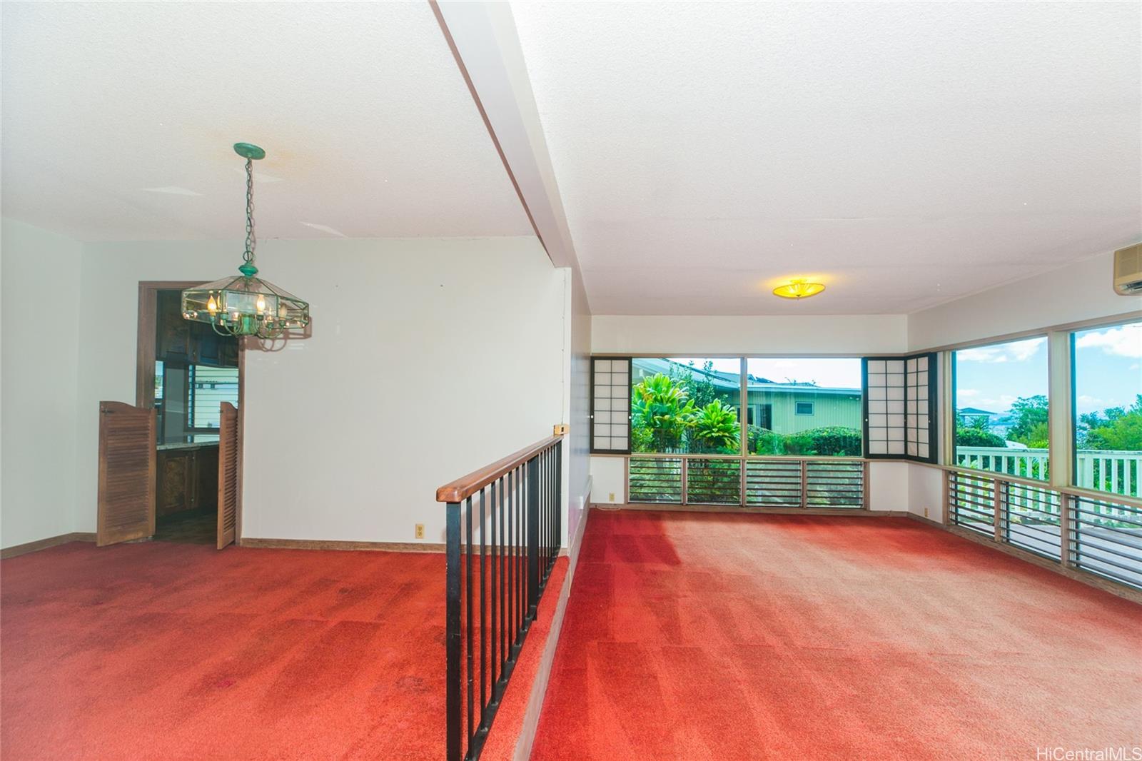 98-1047 Palula Way Aiea, HI 96701