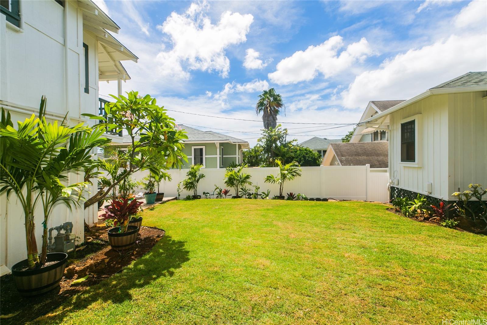 1341 Highview Place Honolulu, HI 96816