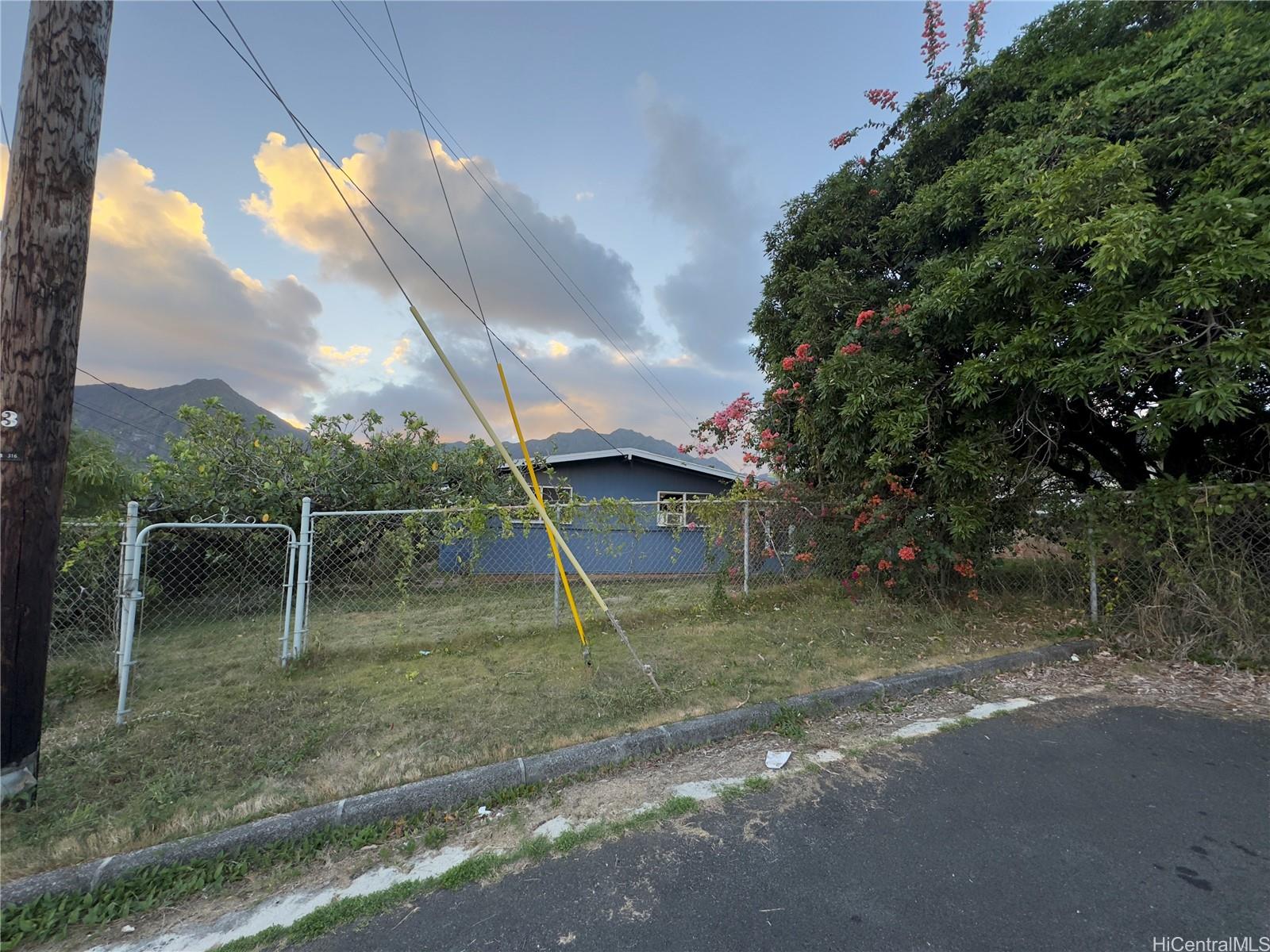 45-1126 Maka Street Kaneohe, HI 96744