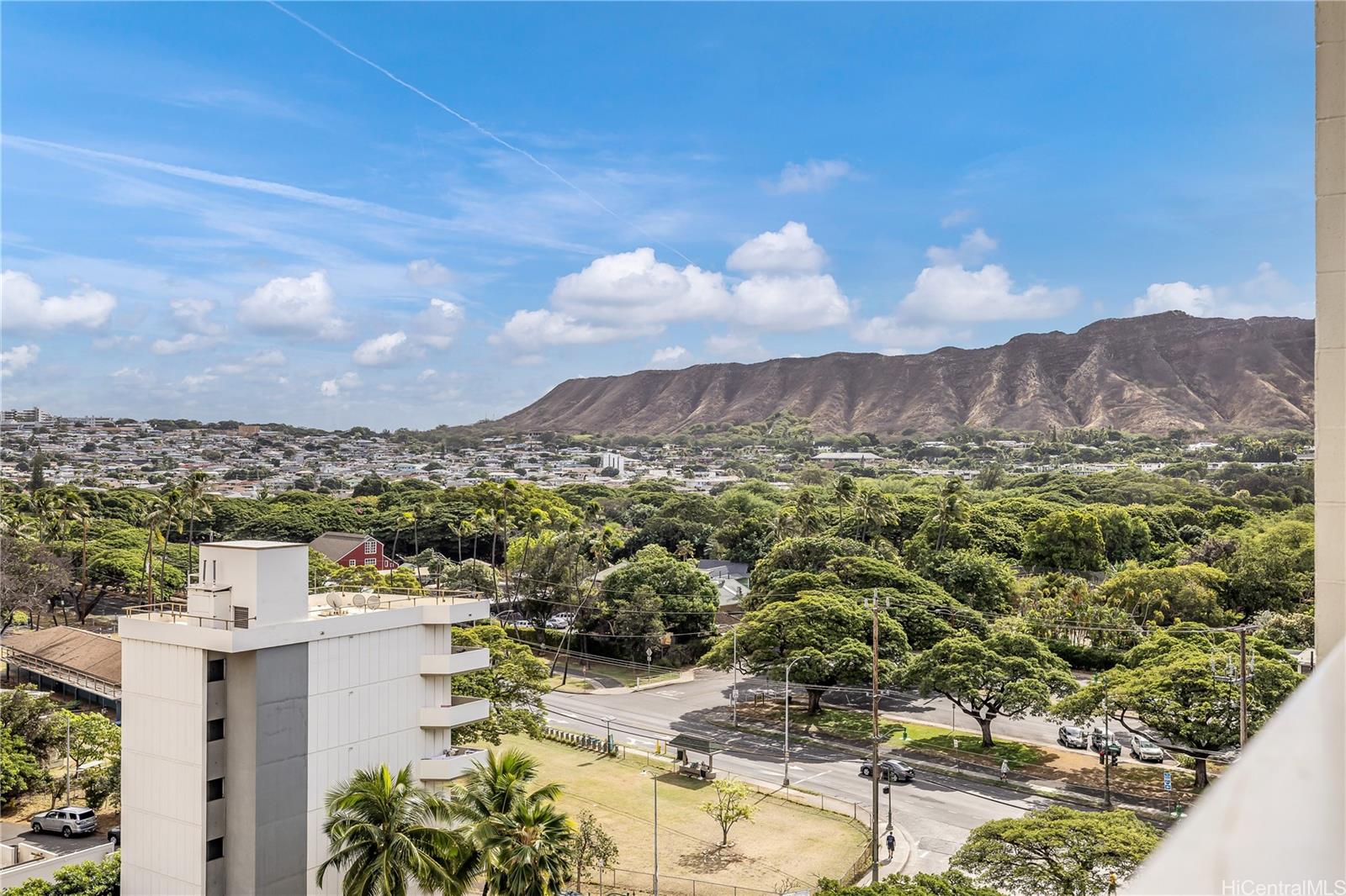 2575 Kuhio Avenue #1102, Honolulu, HI 96815