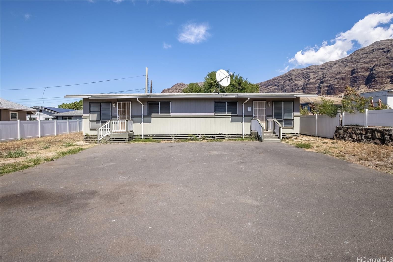 84-674 Farrington Highway #G, Waianae, HI 96792