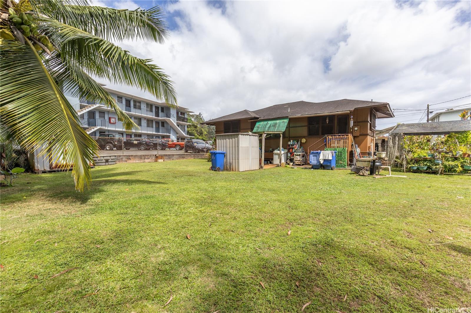 120 Lakeview Circle Wahiawa, HI 96786