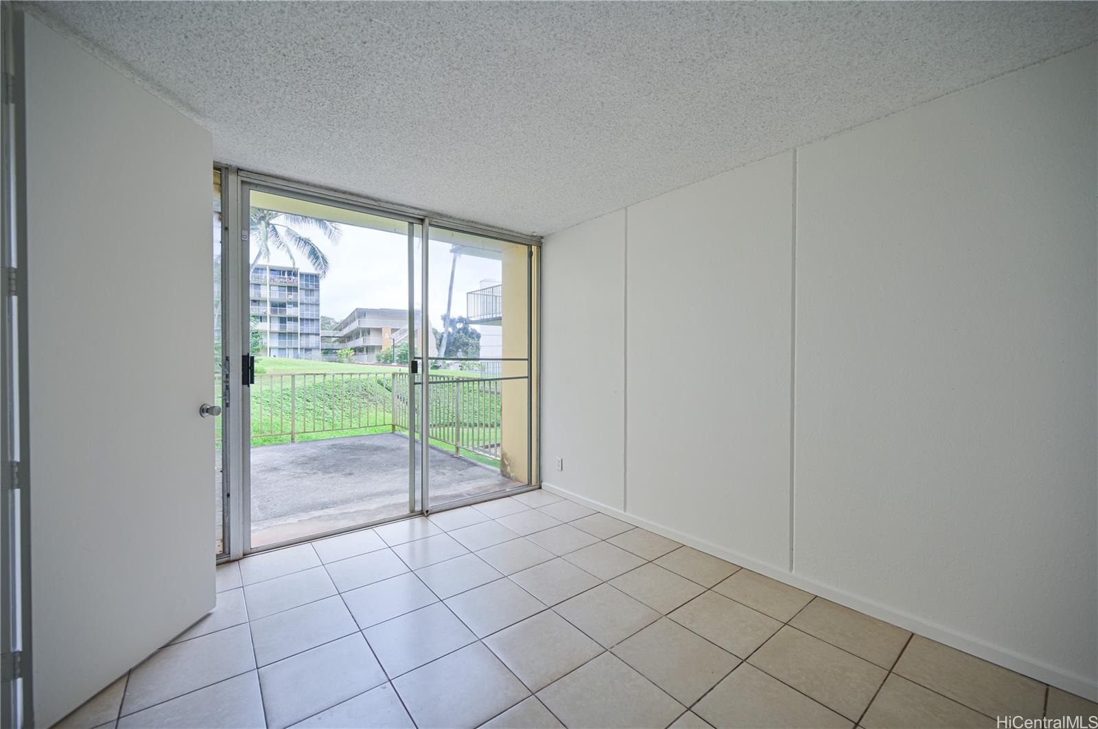 95-2040 Waikalani Place #E103, Mililani, HI 96789