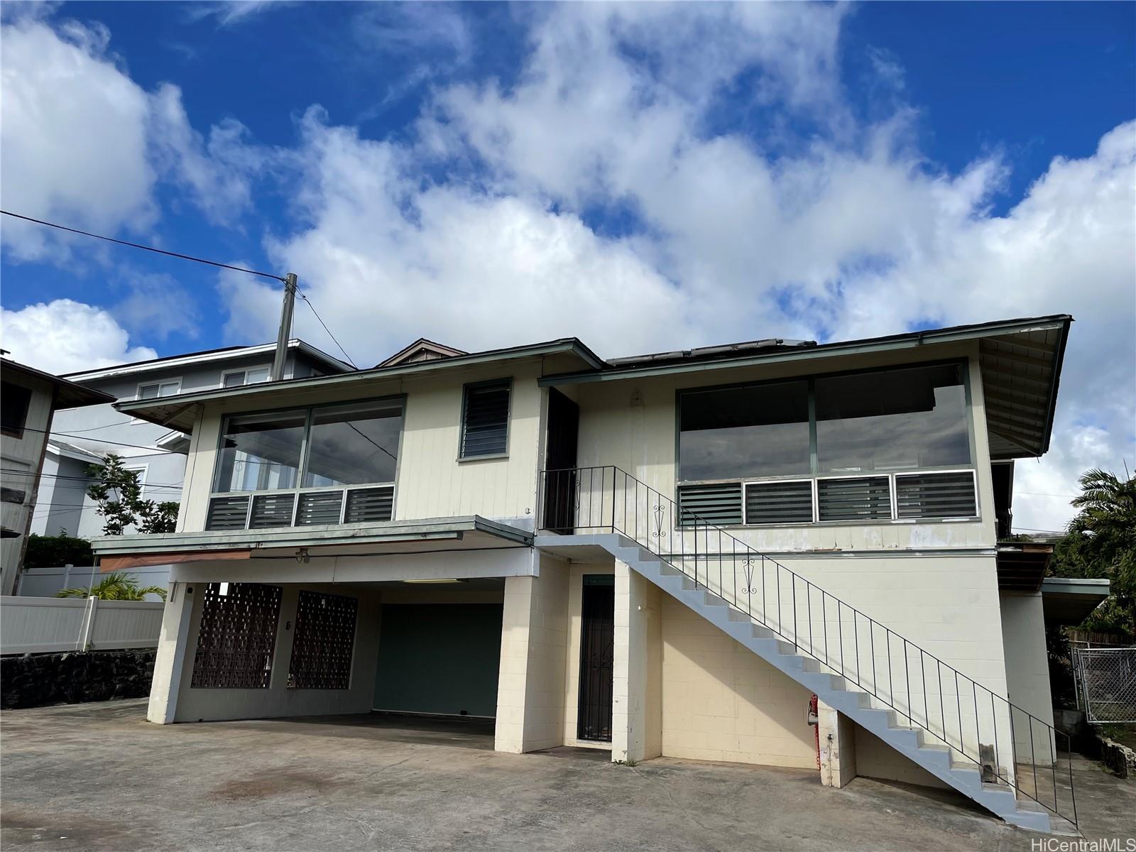 1108 Kaumailuna Place #A, Honolulu, HI 96817