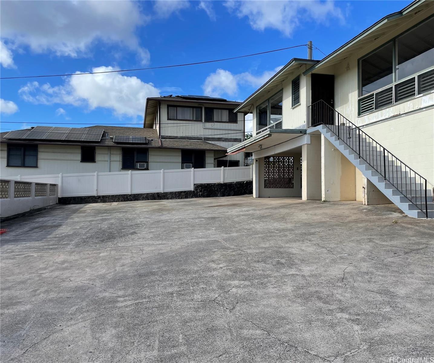 1108 Kaumailuna Place #A, Honolulu, HI 96817