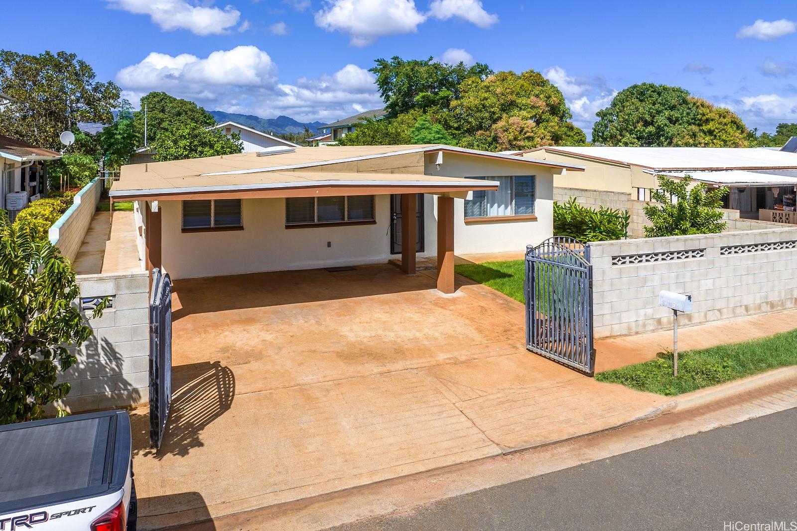 91-1056 Kauiki Street Ewa Beach, HI 96706