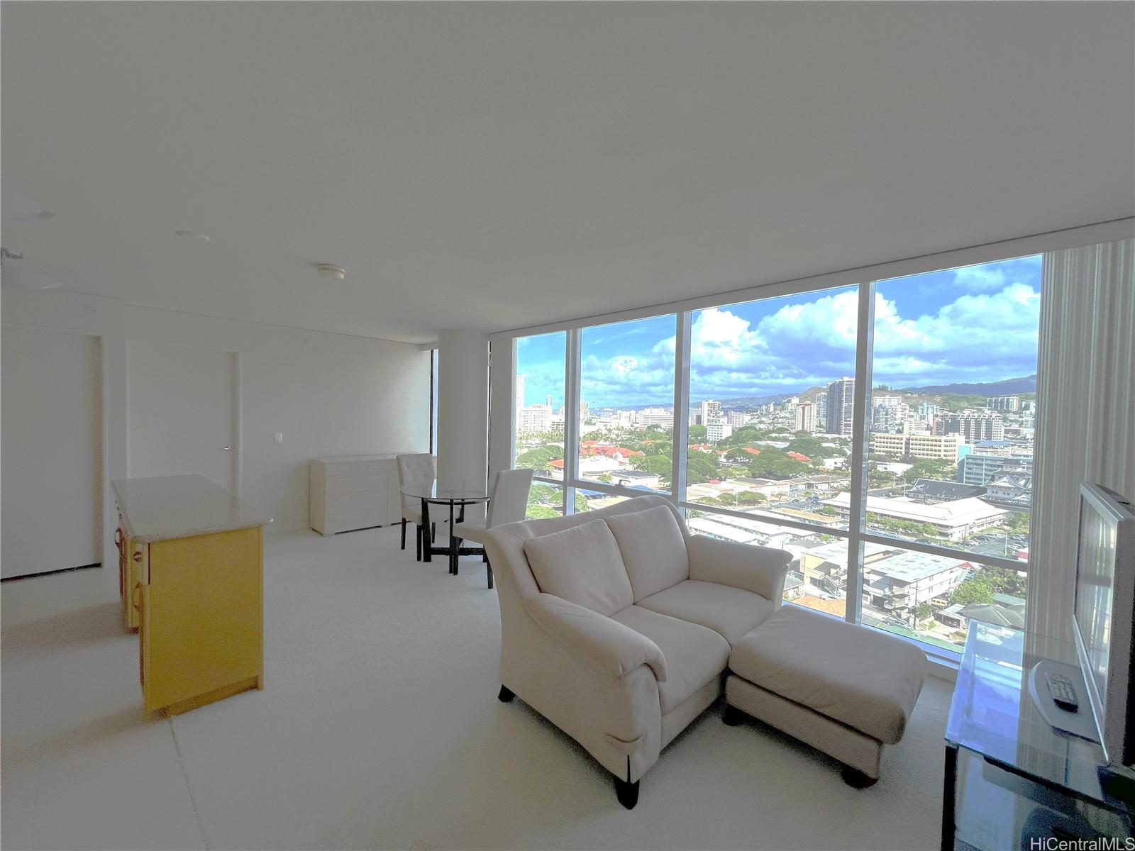 1296 Kapiolani Boulevard #1801, Honolulu, HI 96814