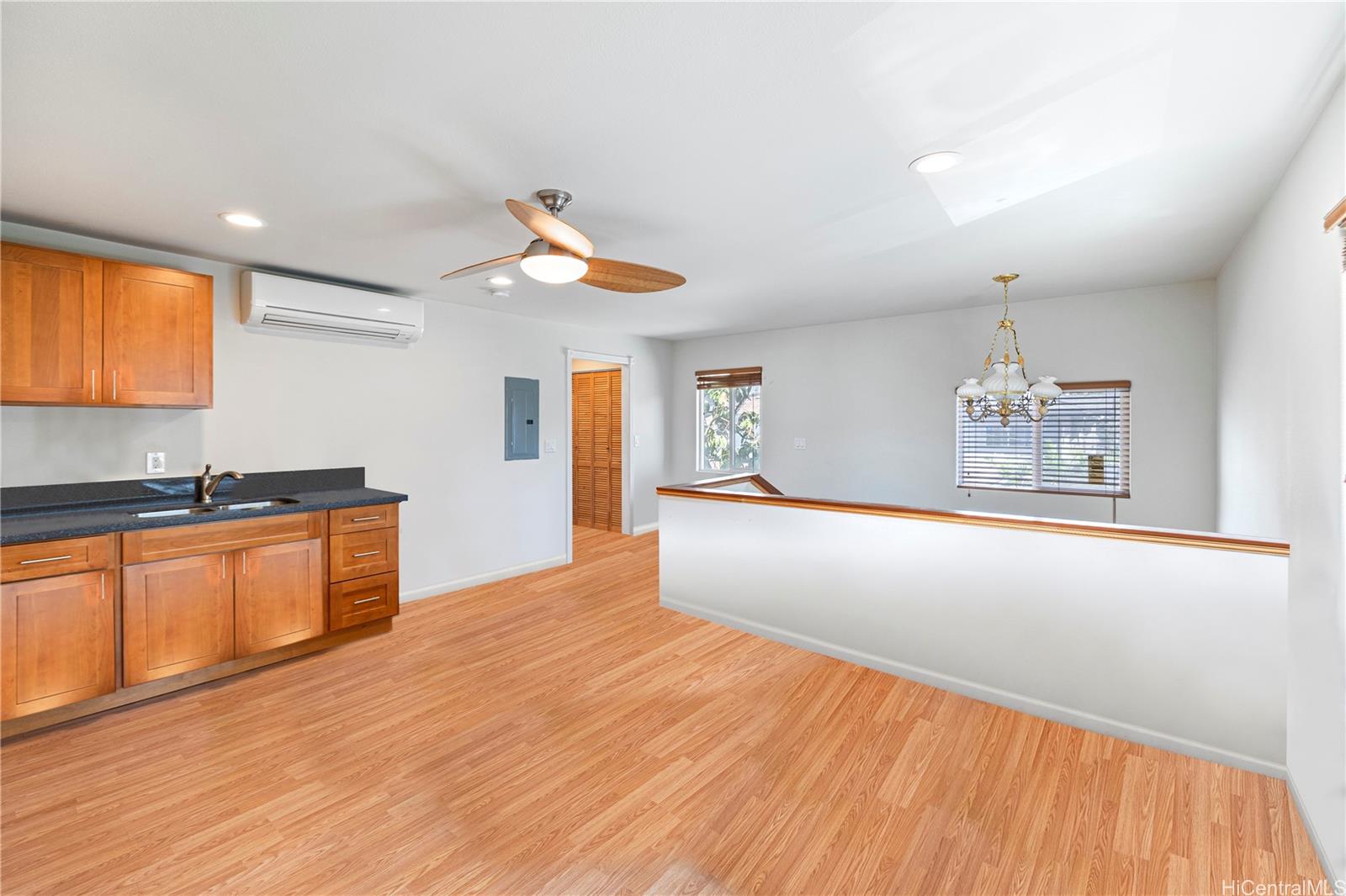 3516 Pahoa Avenue Honolulu, HI 96816