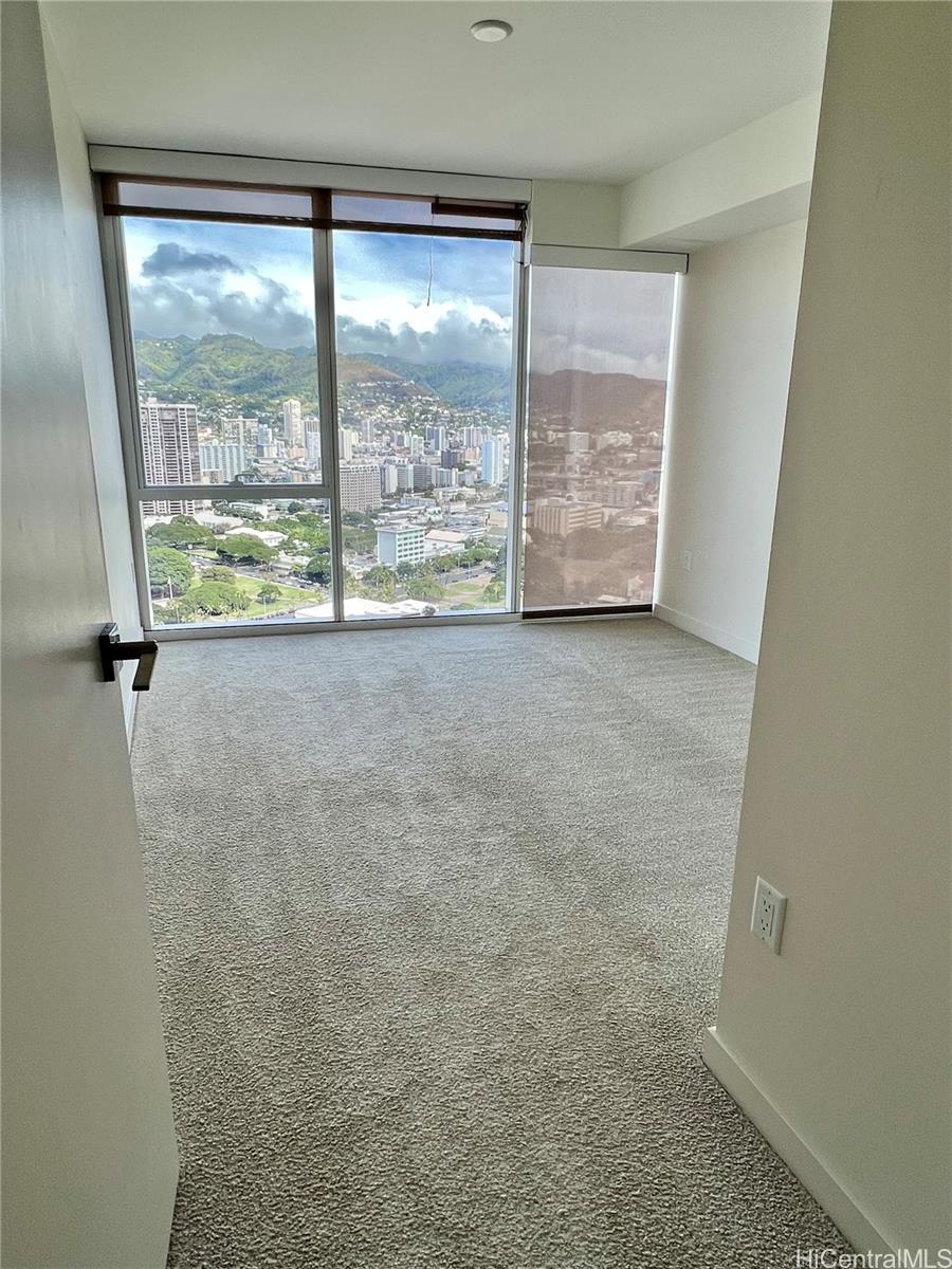 888 Kapiolani Boulevard #3701, Honolulu, HI 96813