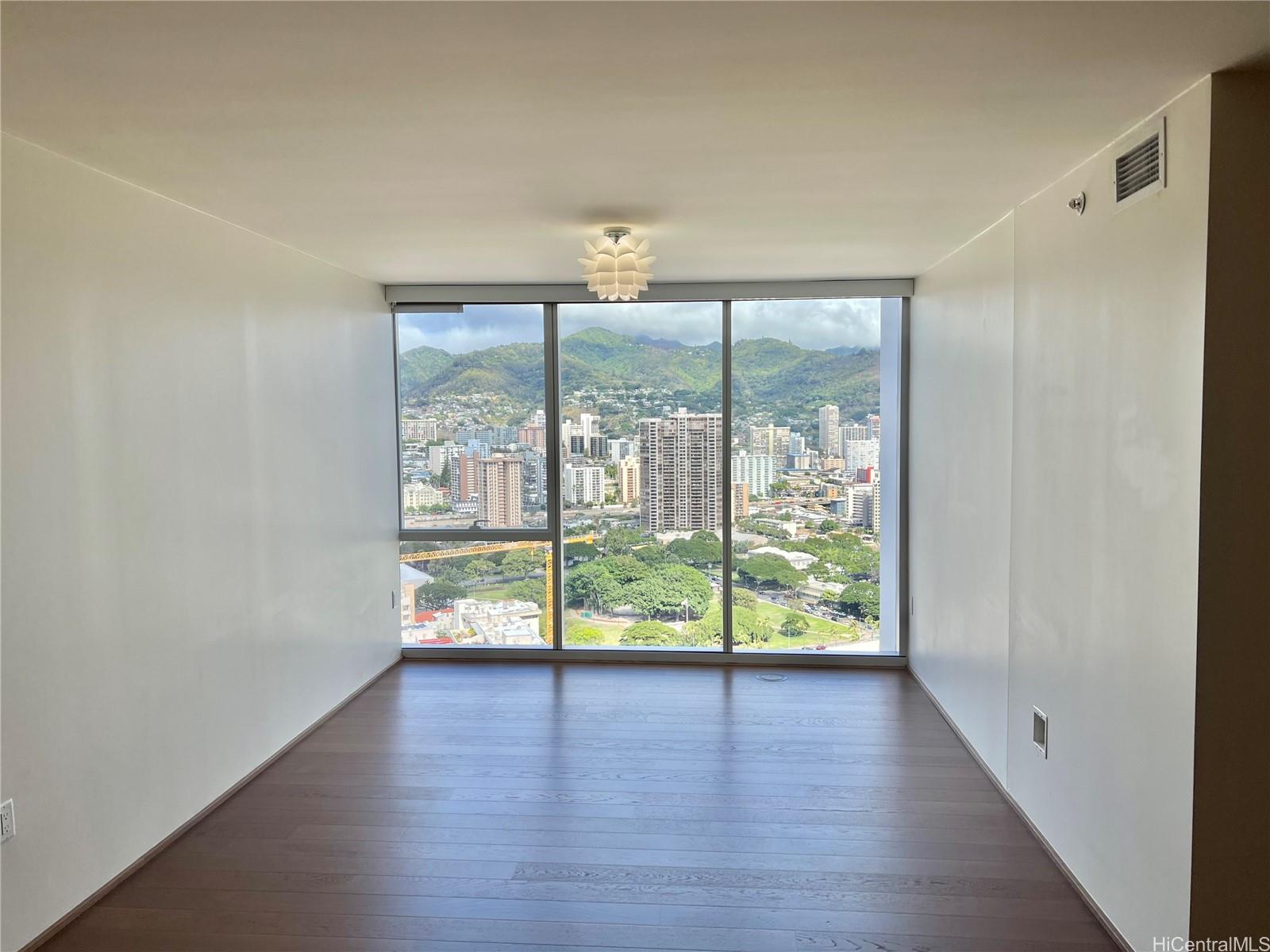 888 Kapiolani Boulevard #3701, Honolulu, HI 96813