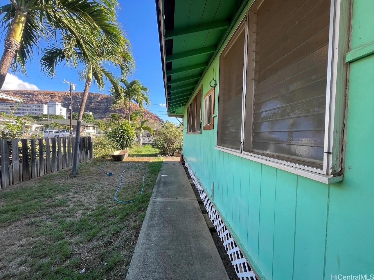 86-119 Hoaha Street Waianae, HI 96792