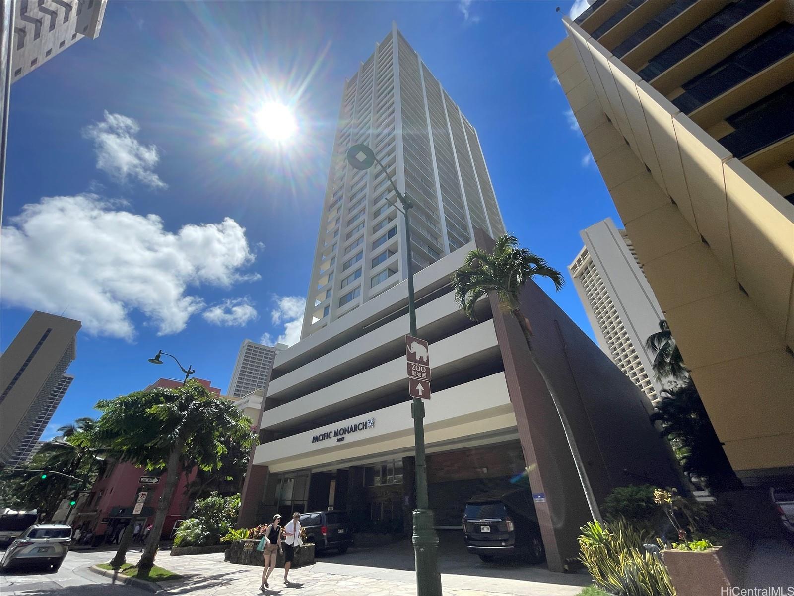 2427 Kuhio Avenue #2807, Honolulu, HI 96815