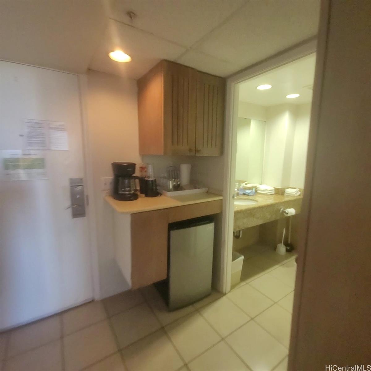 1850 Ala Moana Boulevard #1110, Honolulu, HI 96815