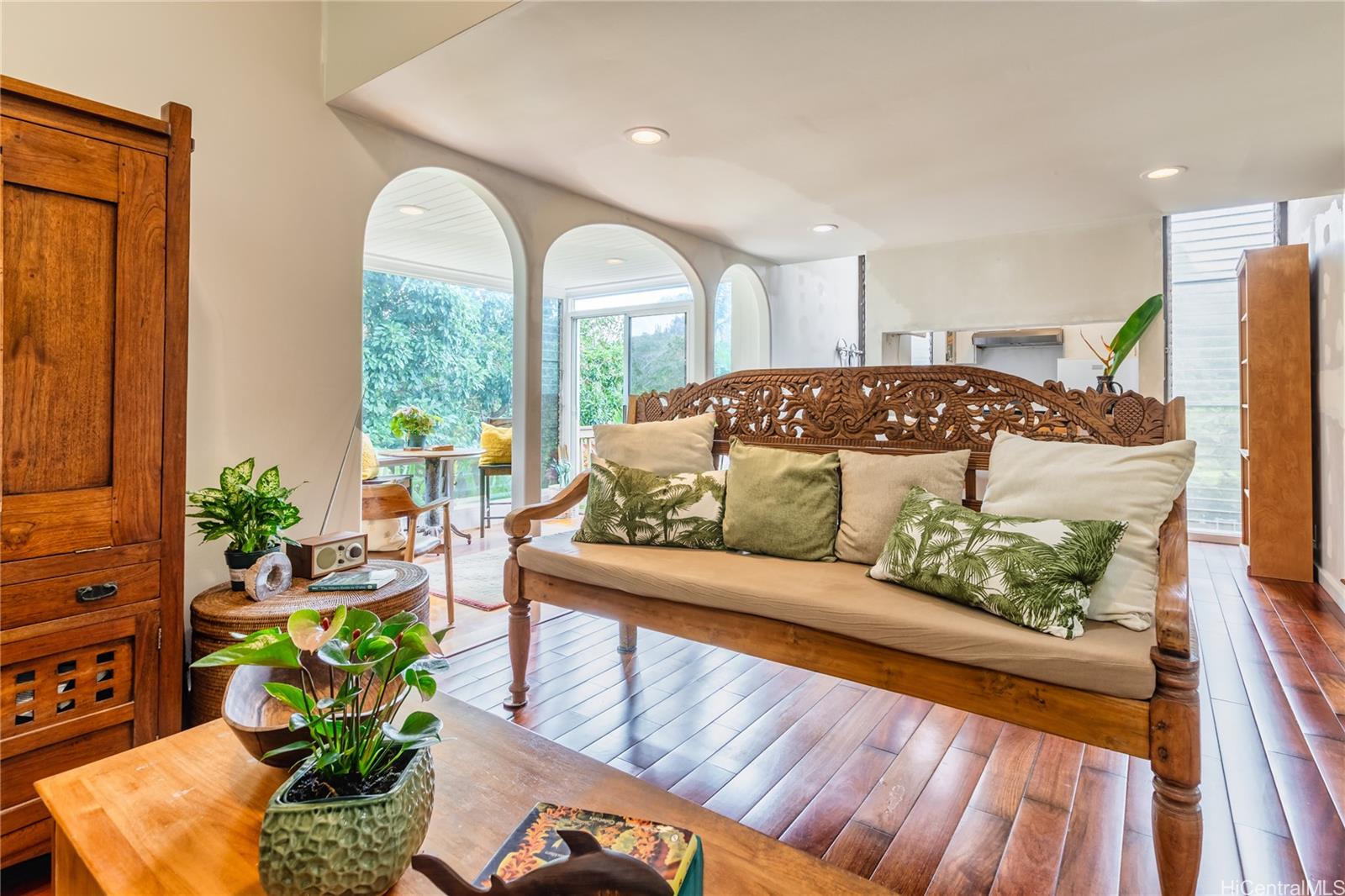 1068A Maunawili Road Kailua, HI 96734