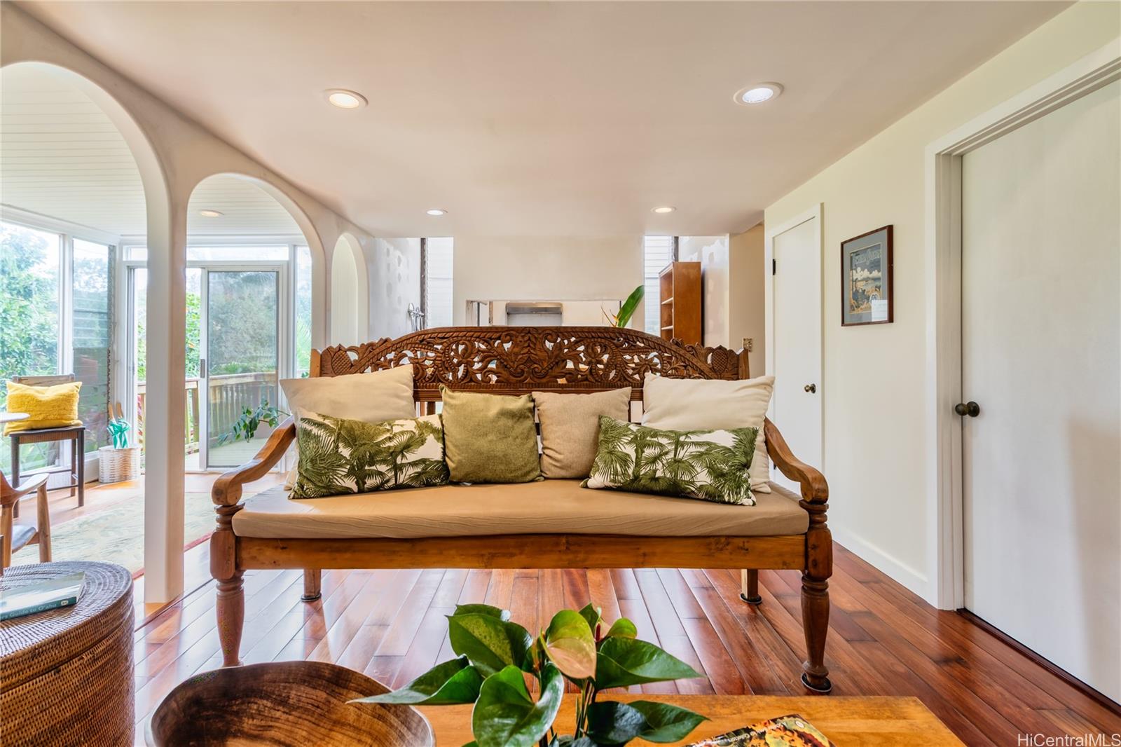 1068A Maunawili Road Kailua, HI 96734