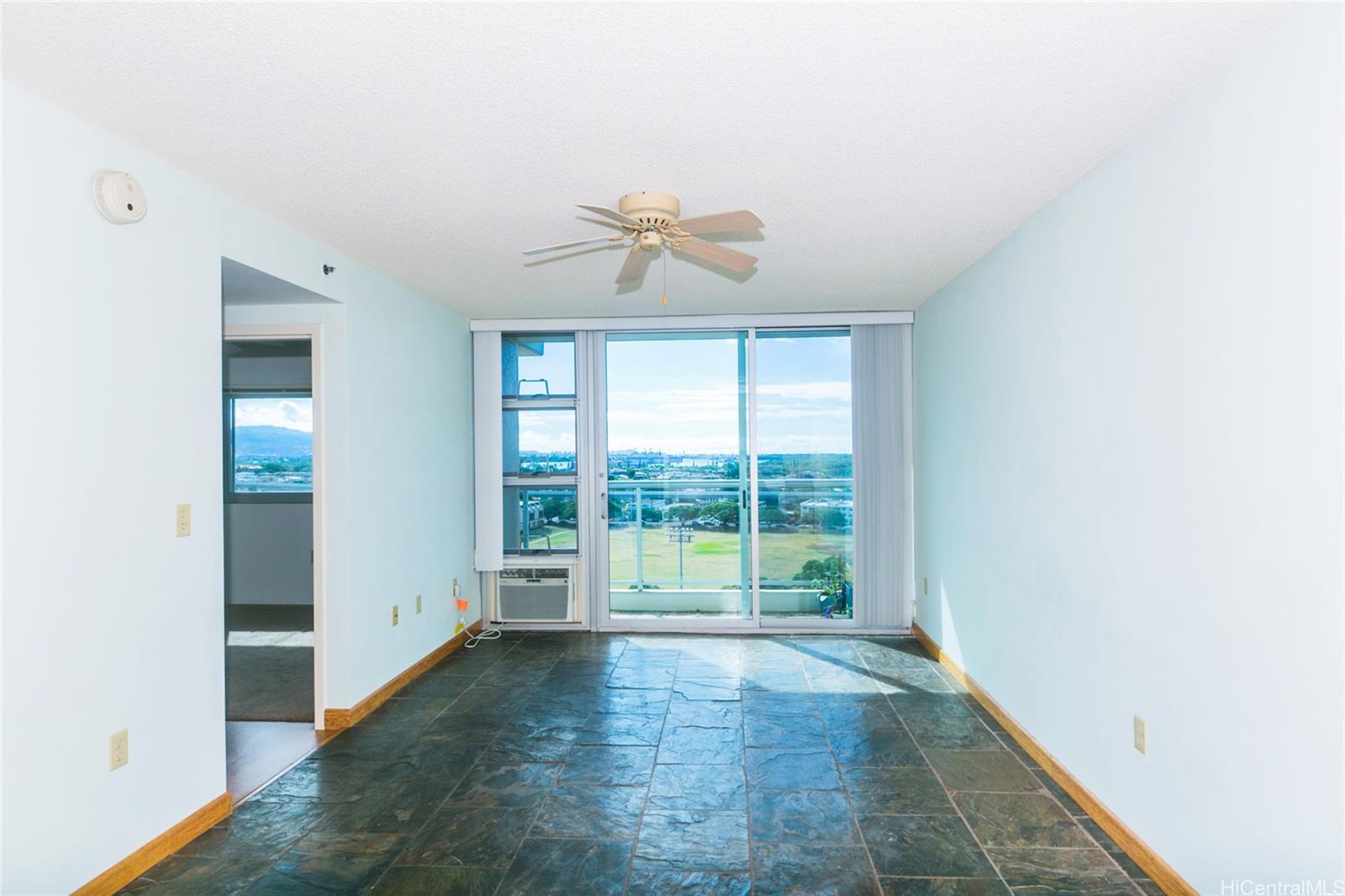 94-979 Kauolu Place #1209, Waipahu, HI 96797