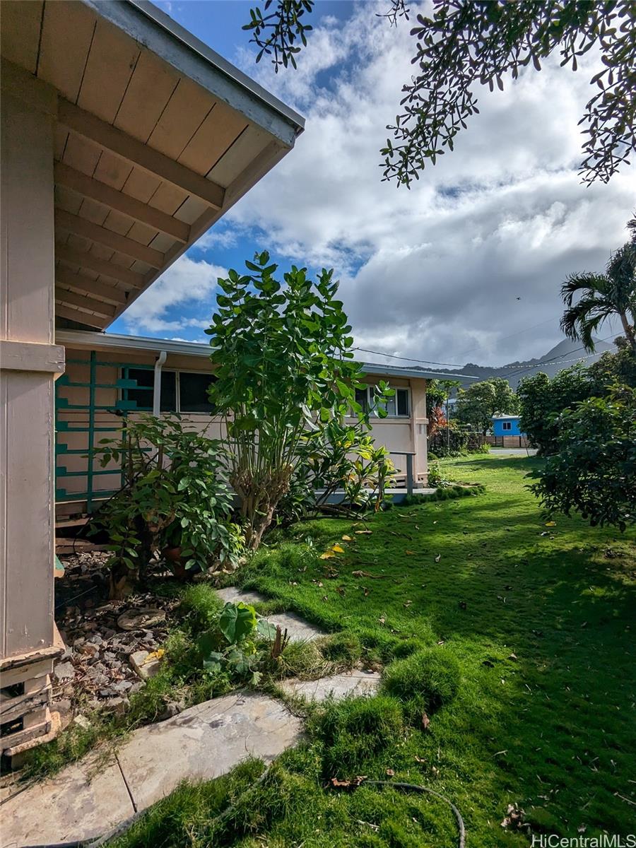 53-047 Pokiwai Place Hauula, HI 96717