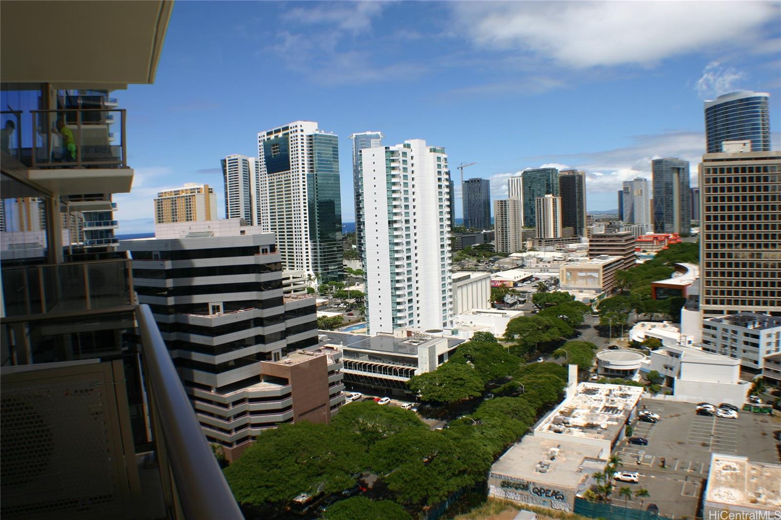 1388 Kapiolani Boulevard #1808, Honolulu, HI 96814