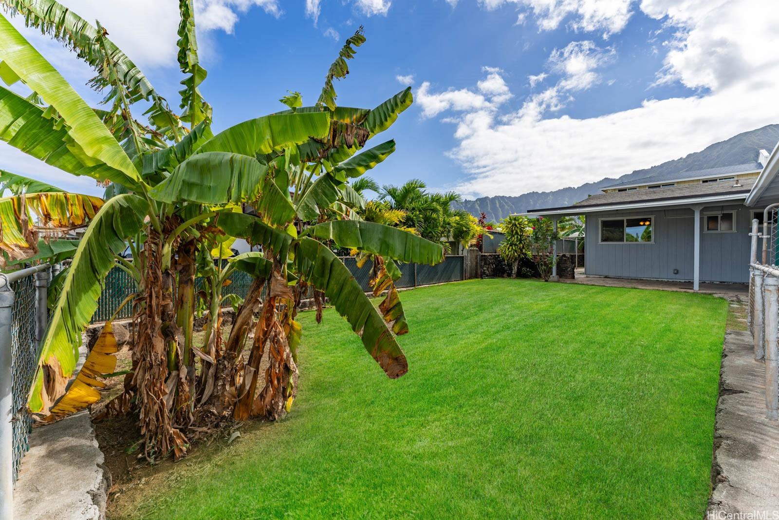 41-573 Inoa Street Waimanalo, HI 96795