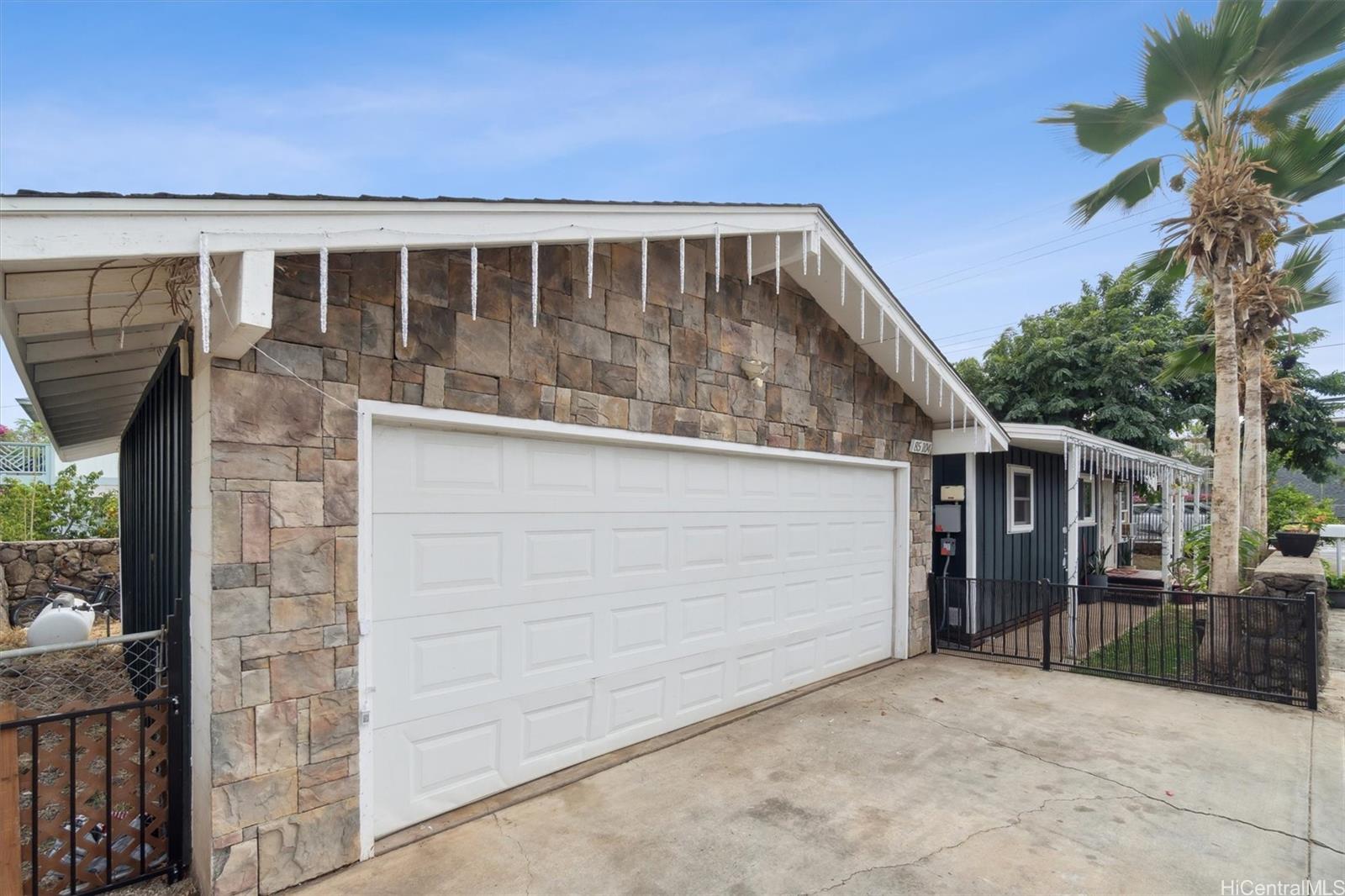 85-104 Alawa Place Waianae, HI 96792