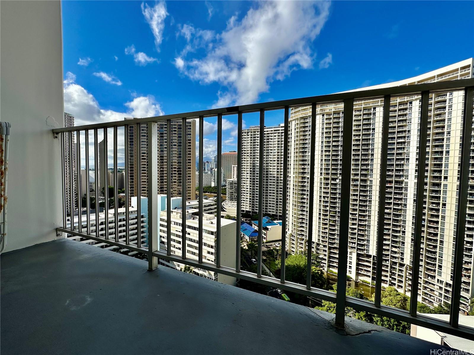 1920 Ala Moana Boulevard #2204, Honolulu, HI 96815