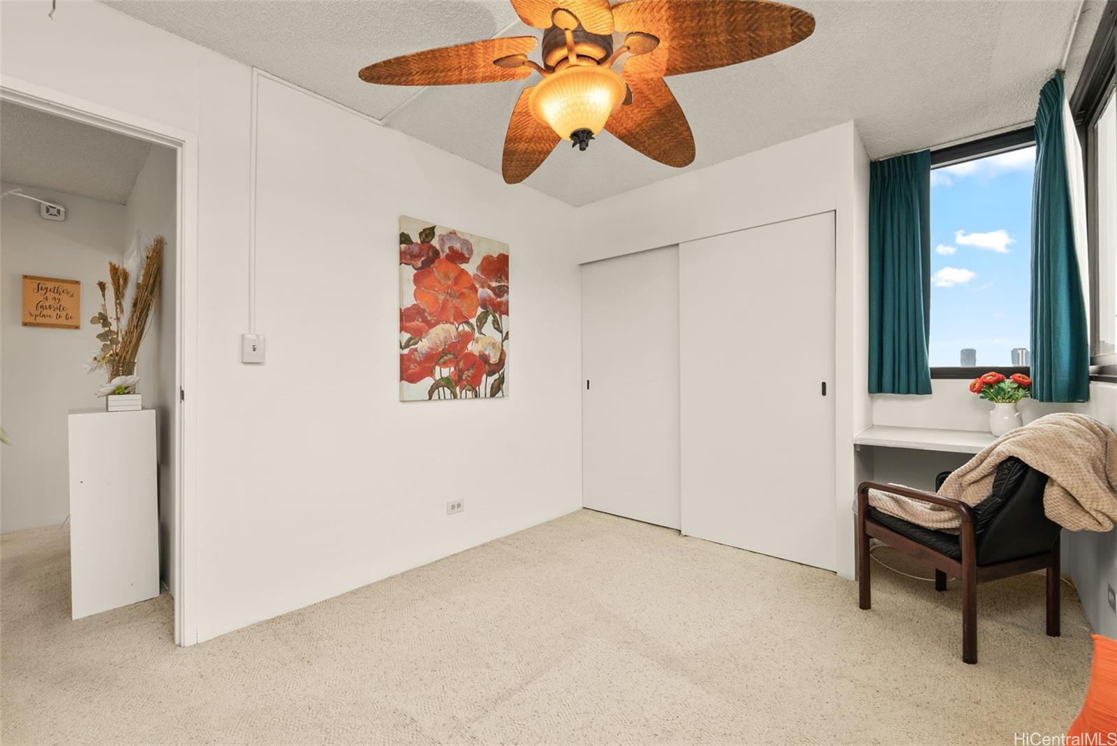 1571 Piikoi Street #1506, Honolulu, HI 96822