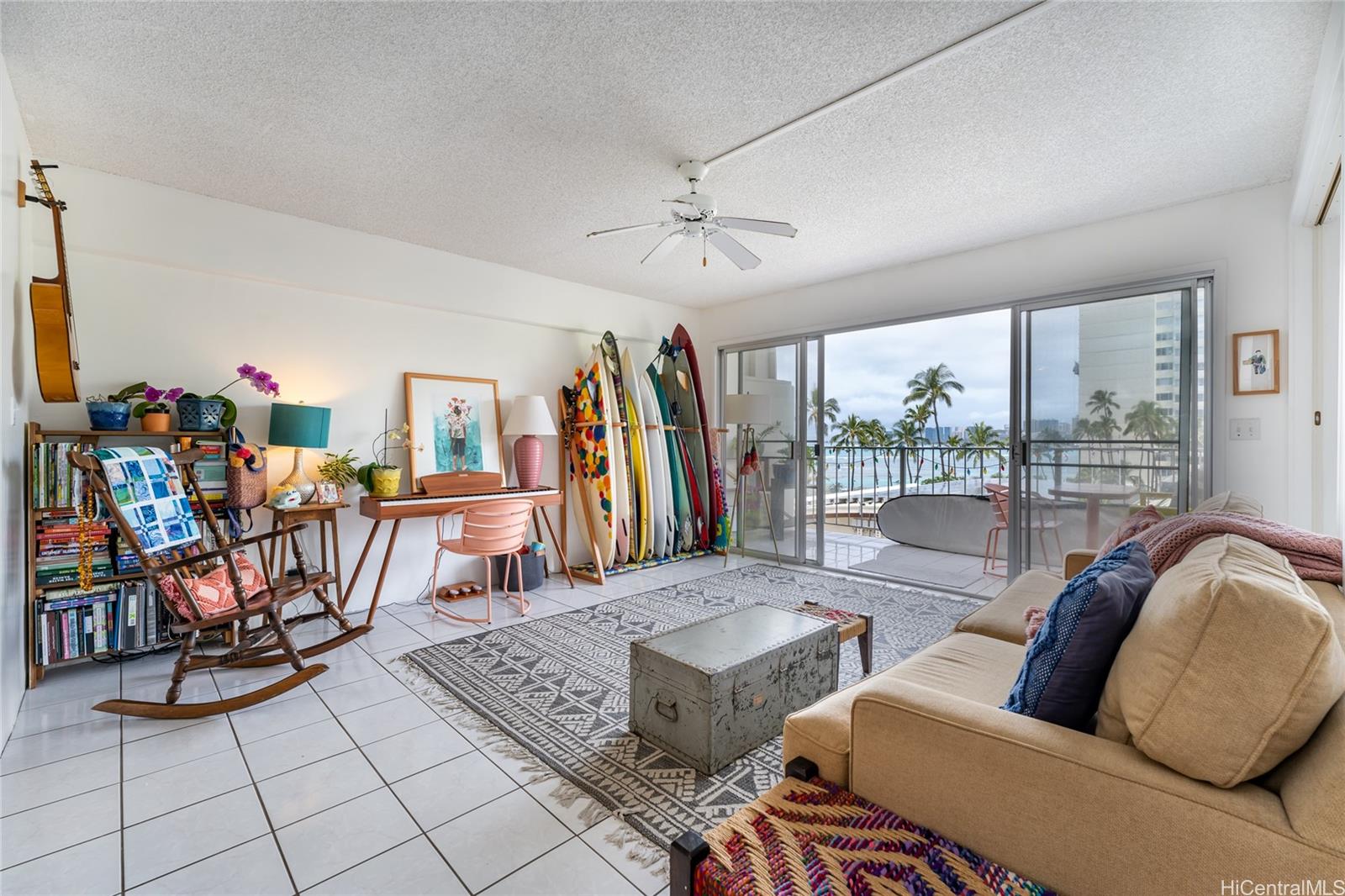 2937 Kalakaua Avenue #53, Honolulu, HI 96815