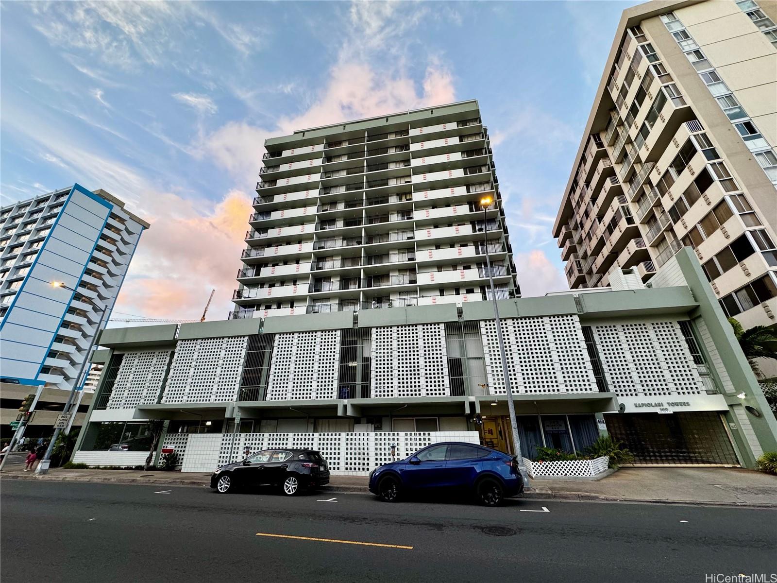 1610 Kanunu Street #702, Honolulu, HI 96814