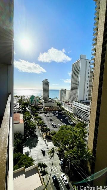 201 Ohua Avenue #1906 T1, Honolulu, HI 96815