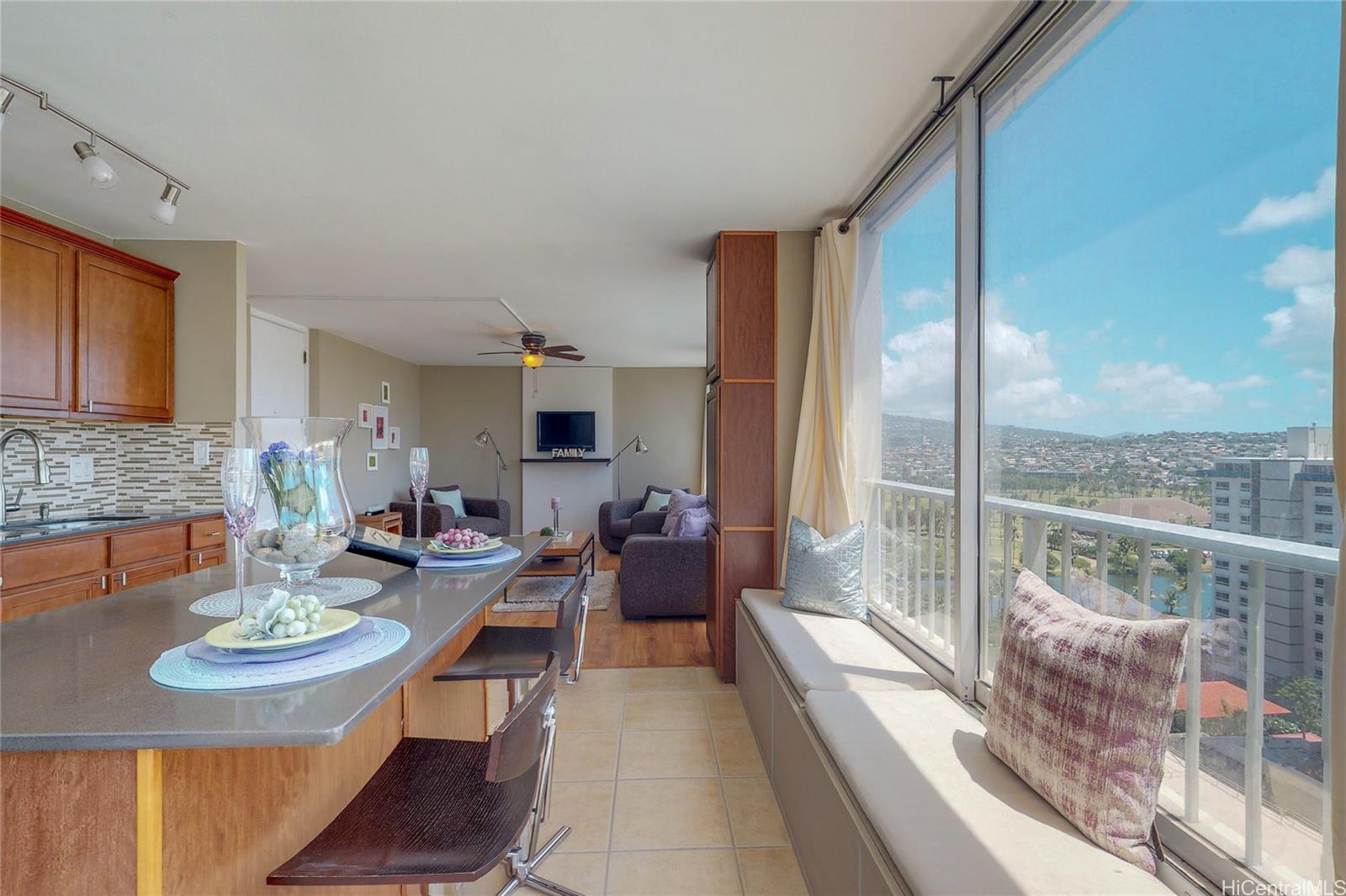 2421 Tusitala Street #1604, Honolulu, HI 96815