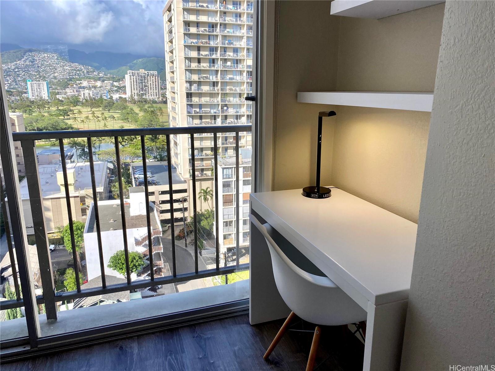 2440 Kuhio Avenue #1201, Honolulu, HI 96815