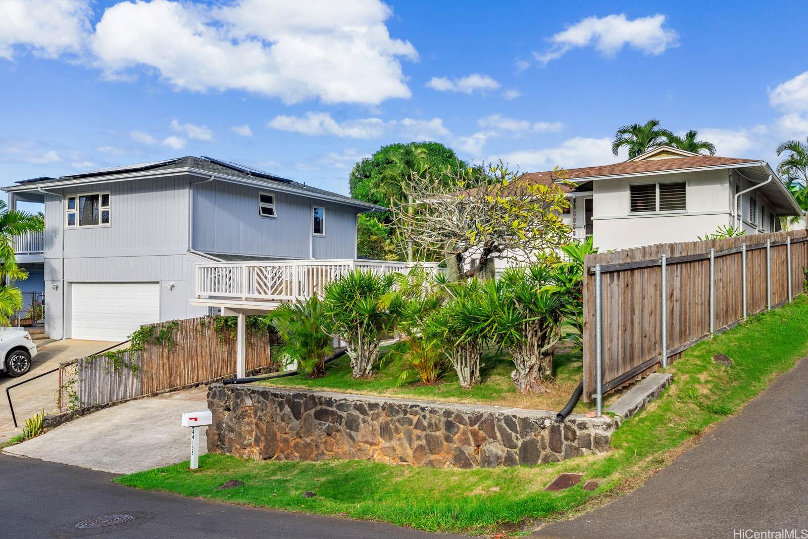 44-135 Mikiola Drive Kaneohe, HI 96744