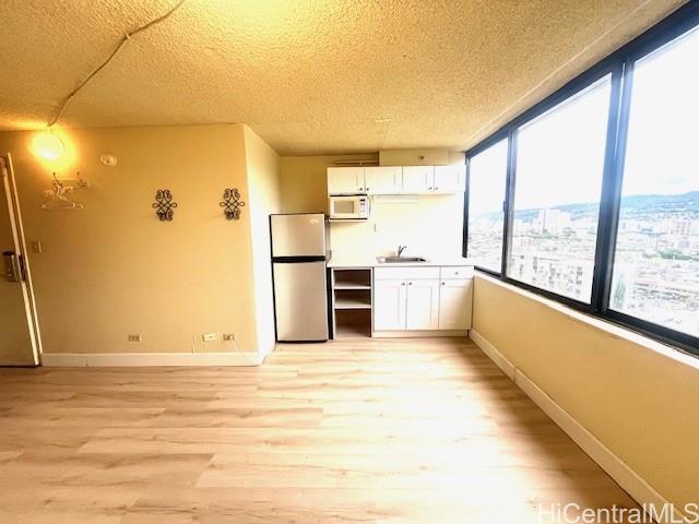 444 Niu Street #2313, Honolulu, HI 96815