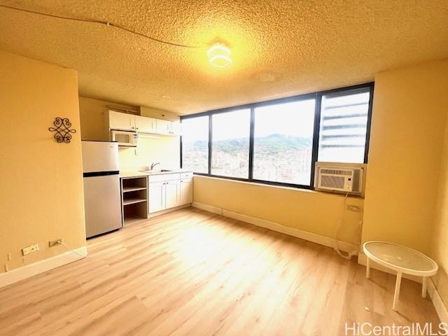 444 Niu Street #2313, Honolulu, HI 96815