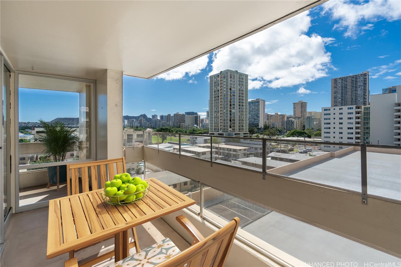 555 University Avenue #700, Honolulu, HI 96826