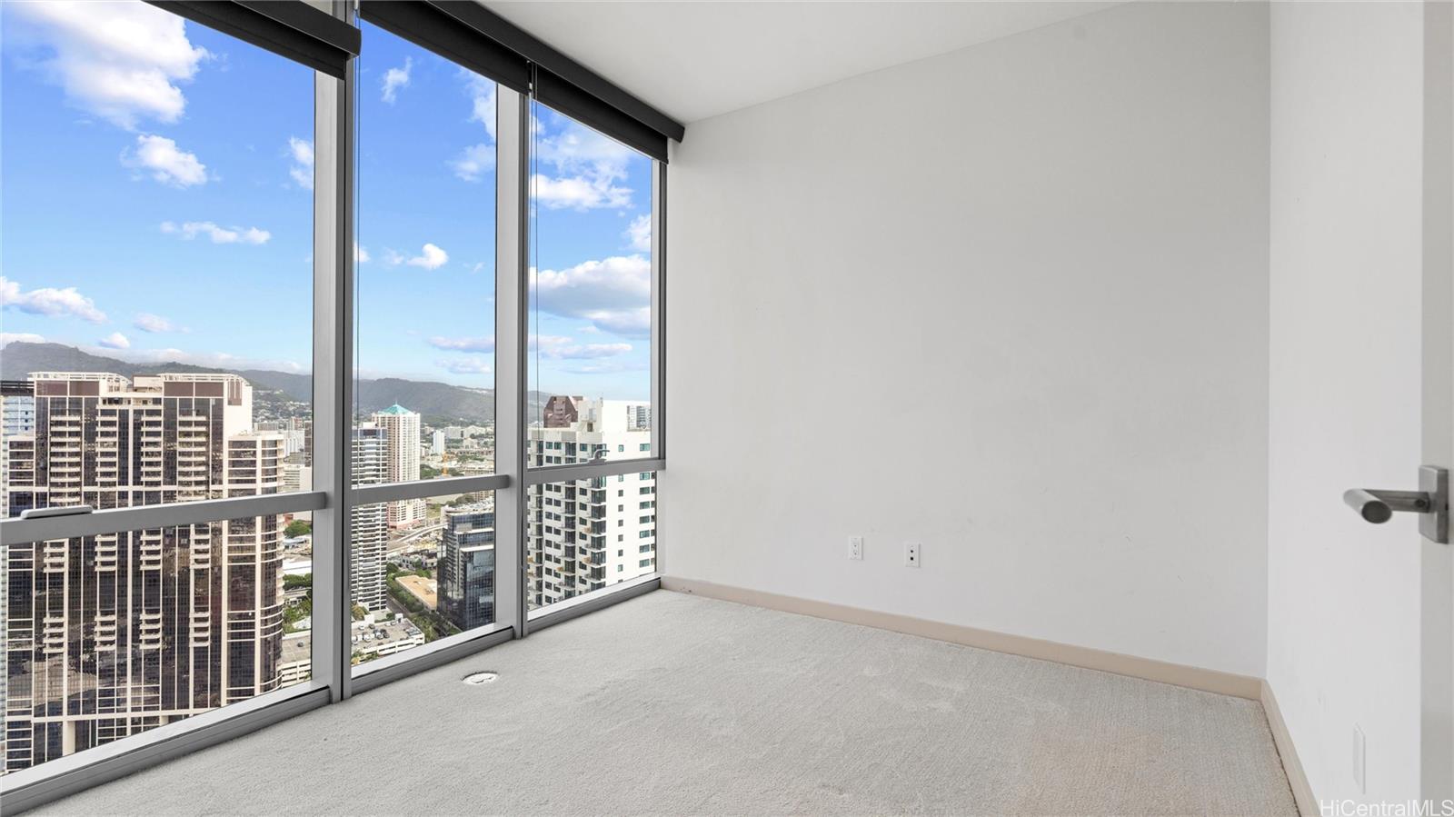 555 South Street #4211, Honolulu, HI 96813