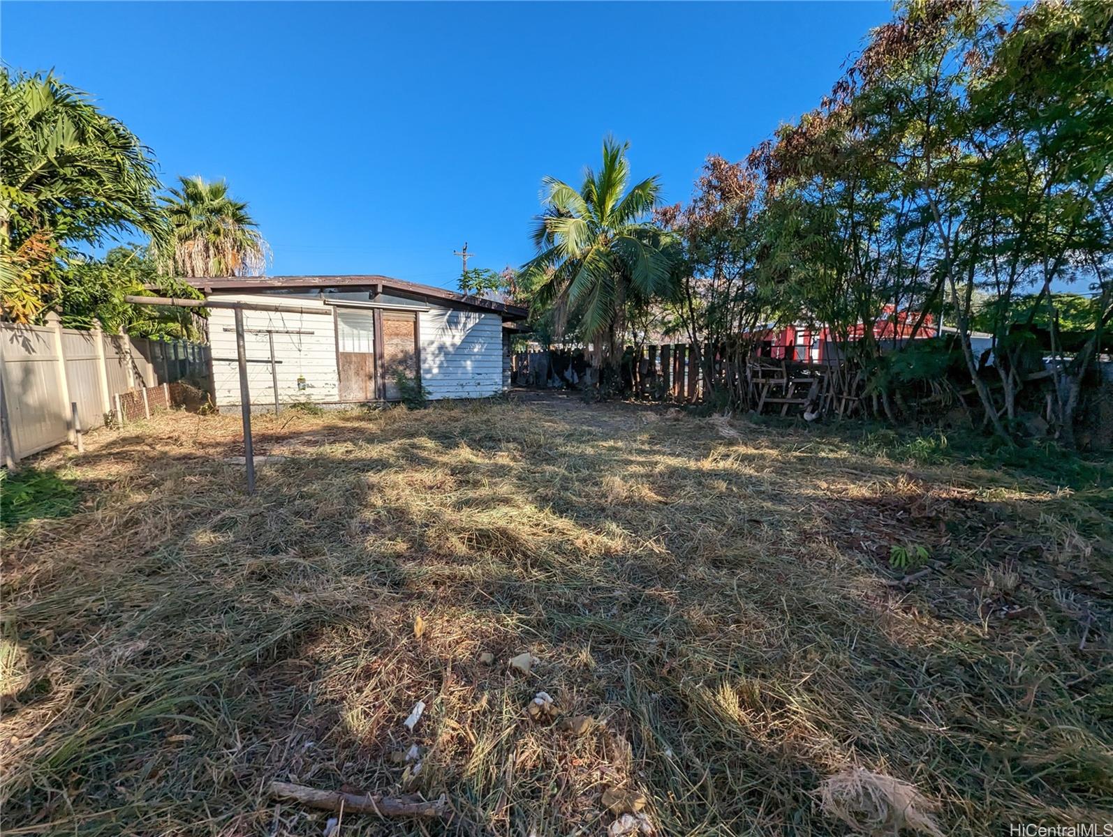 85-042 Kaupuni Street Waianae, HI 96792