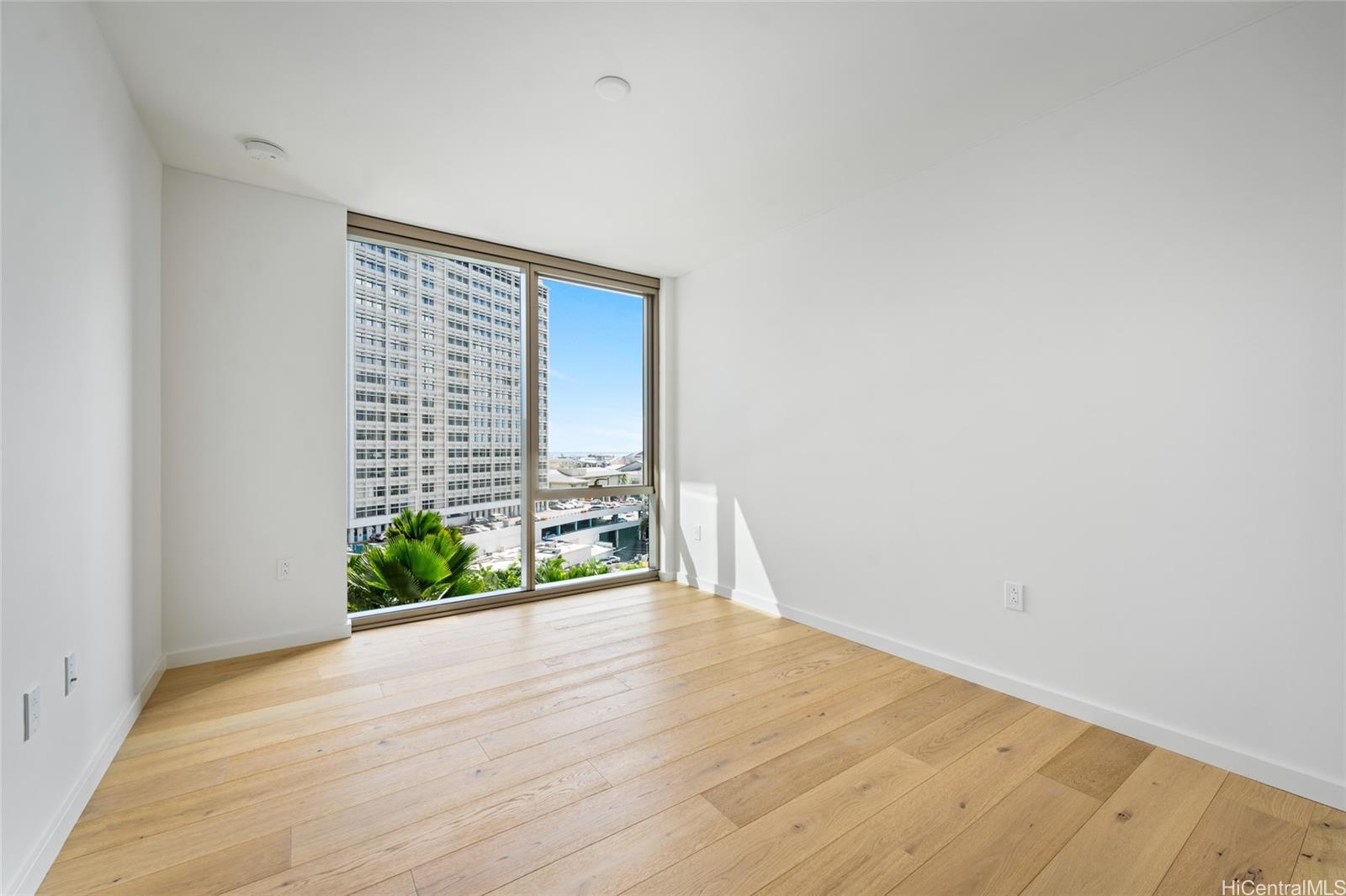 1388 Kapiolani Boulevard #1003, Honolulu, HI 96814