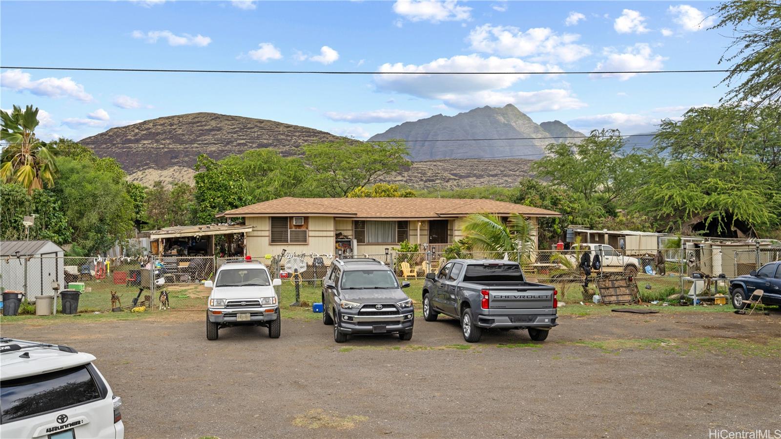 87-314 Saint Johns Road Waianae, HI 96792