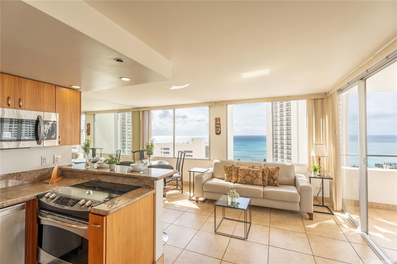 2427 Kuhio Avenue #1803, Honolulu, HI 96815