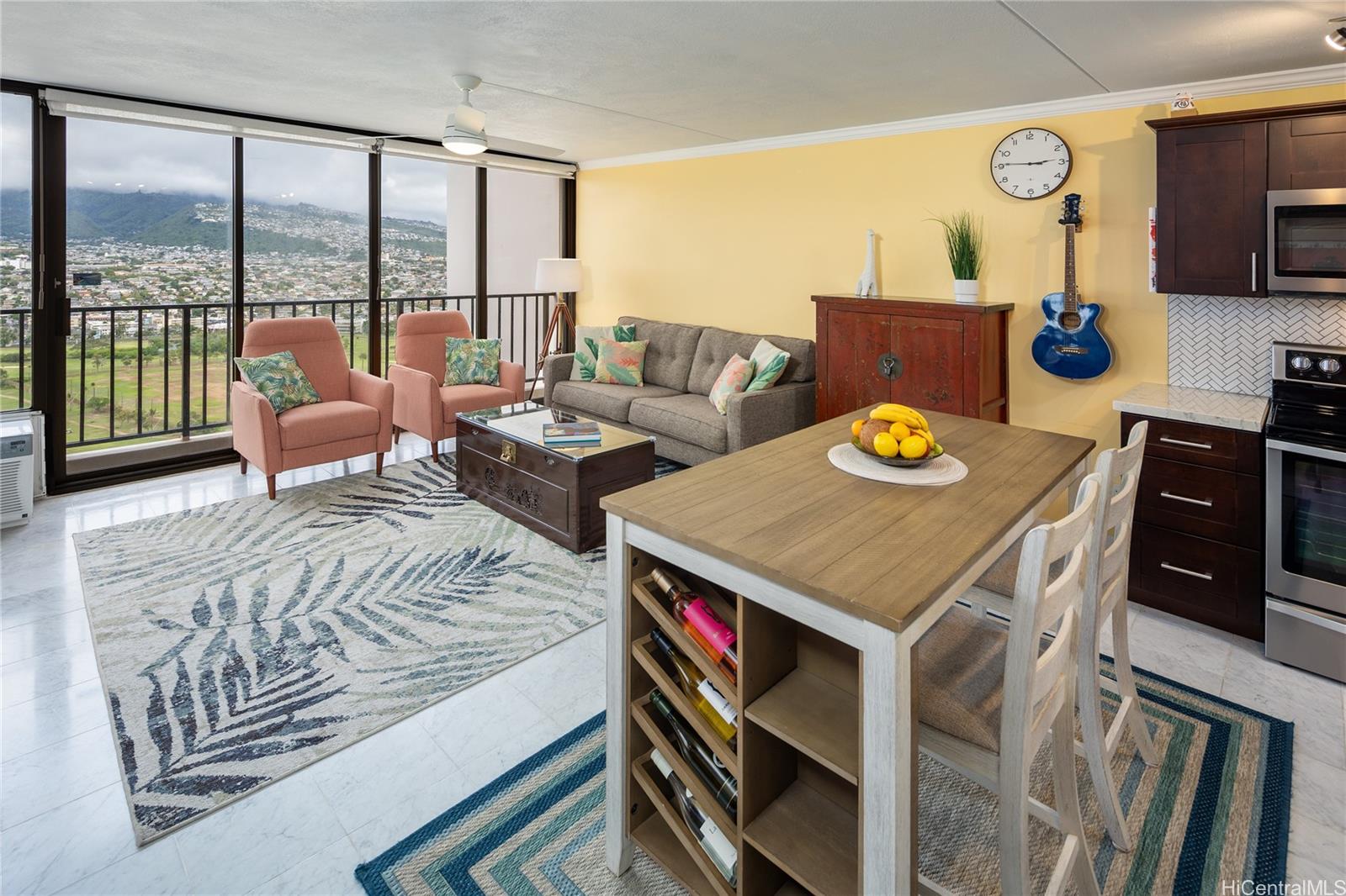 201 Ohua Avenue #3701-T2 (Mauka), Honolulu, HI 96815