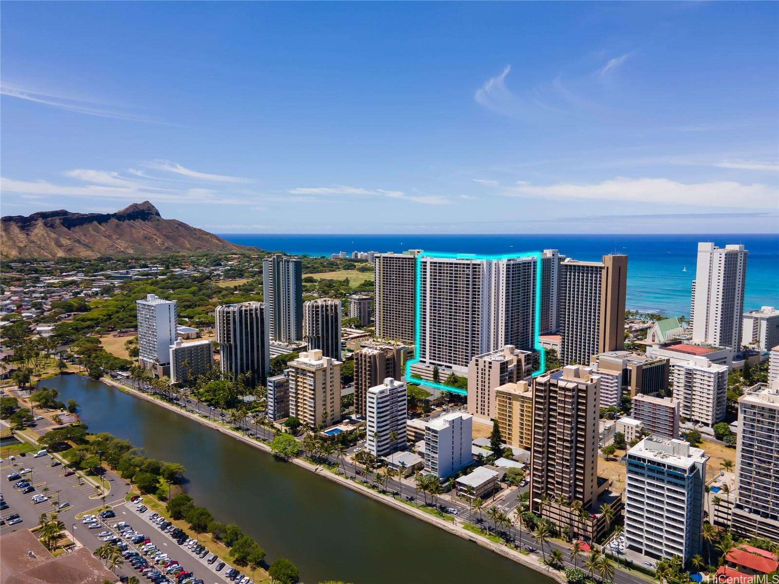 201 Ohua Avenue #3701-T2 (Mauka), Honolulu, HI 96815