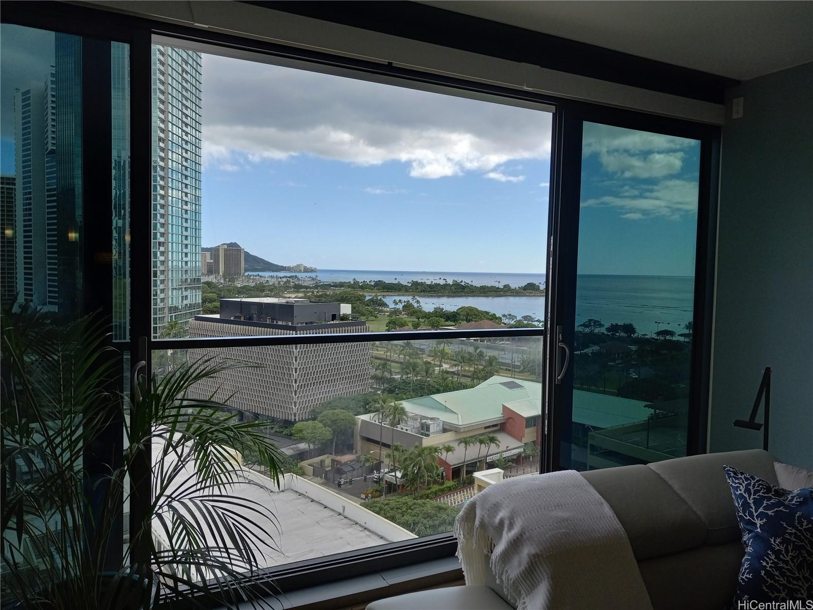 1108 Auahi Street #1102, Honolulu, HI 96814